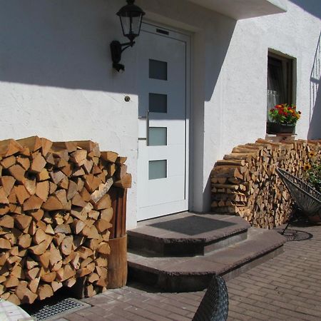 #1Gemuetliches Ruhiges Sonniges Balkonzimmer Mit Gemeinschaftsbad W-Lan Airport Nah Late Night Check In Haus Nr 9,5 Trunkelsberg Экстерьер фото